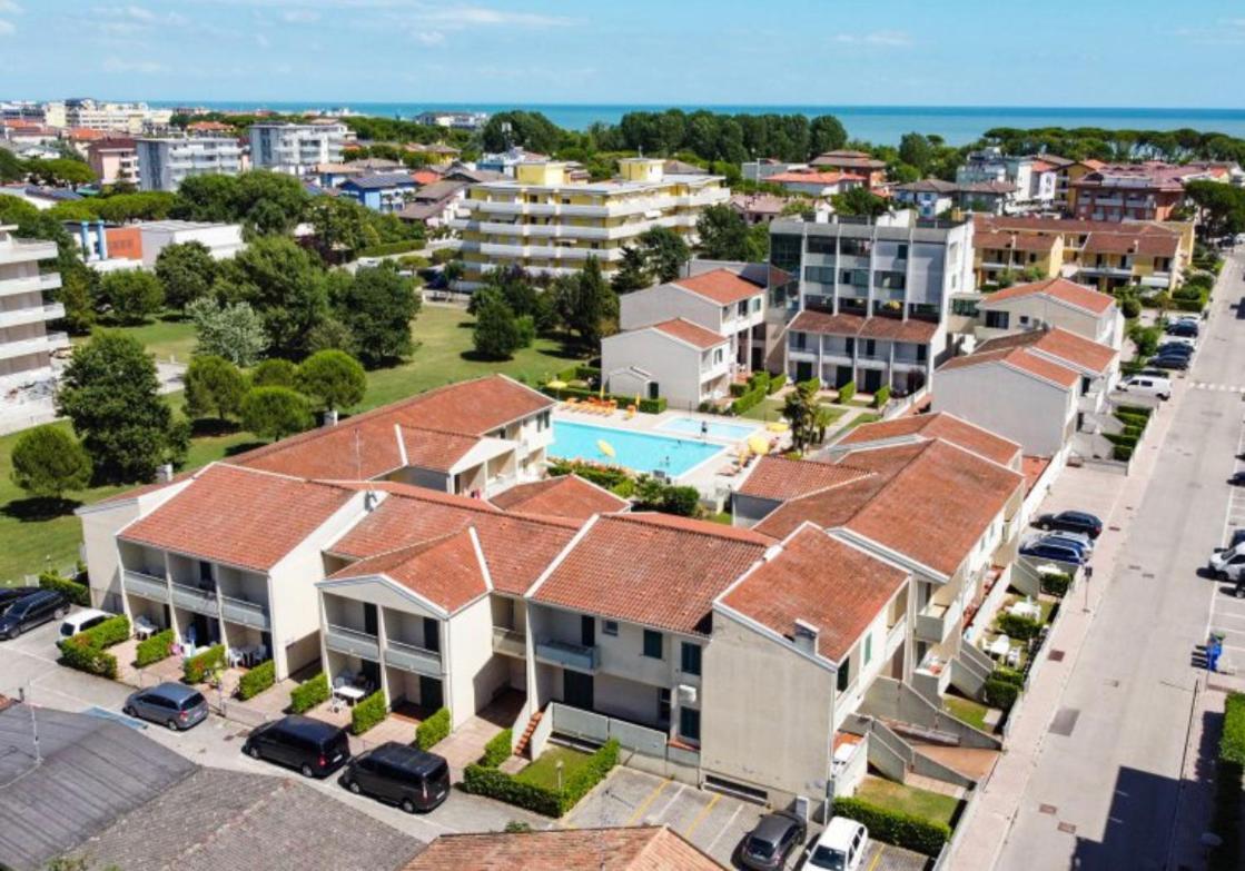 Apartment Caorle De Lux Swimming Pool, Parking, Garden 외부 사진